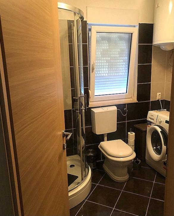Appartamento Apartman Mila Kaštela Esterno foto