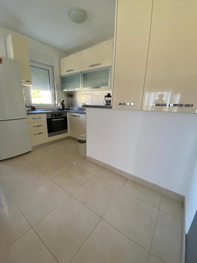 Appartamento Apartman Mila Kaštela Esterno foto